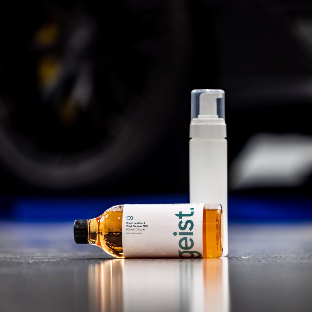 Geist Rapid Leather & Vinyl Cleaner PRO Strong 500 ml / 16.75 fl.oz with foam bottle-Leather Cleaner-Geist-500ml-Detailing Shed
