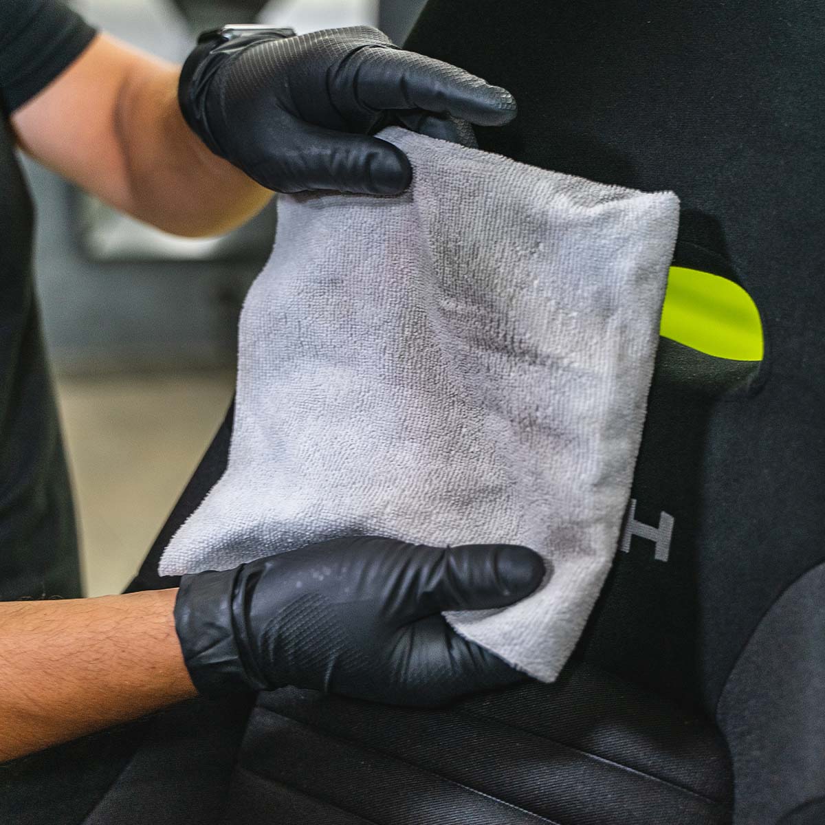 Maniac Line Alcantara Cleaner